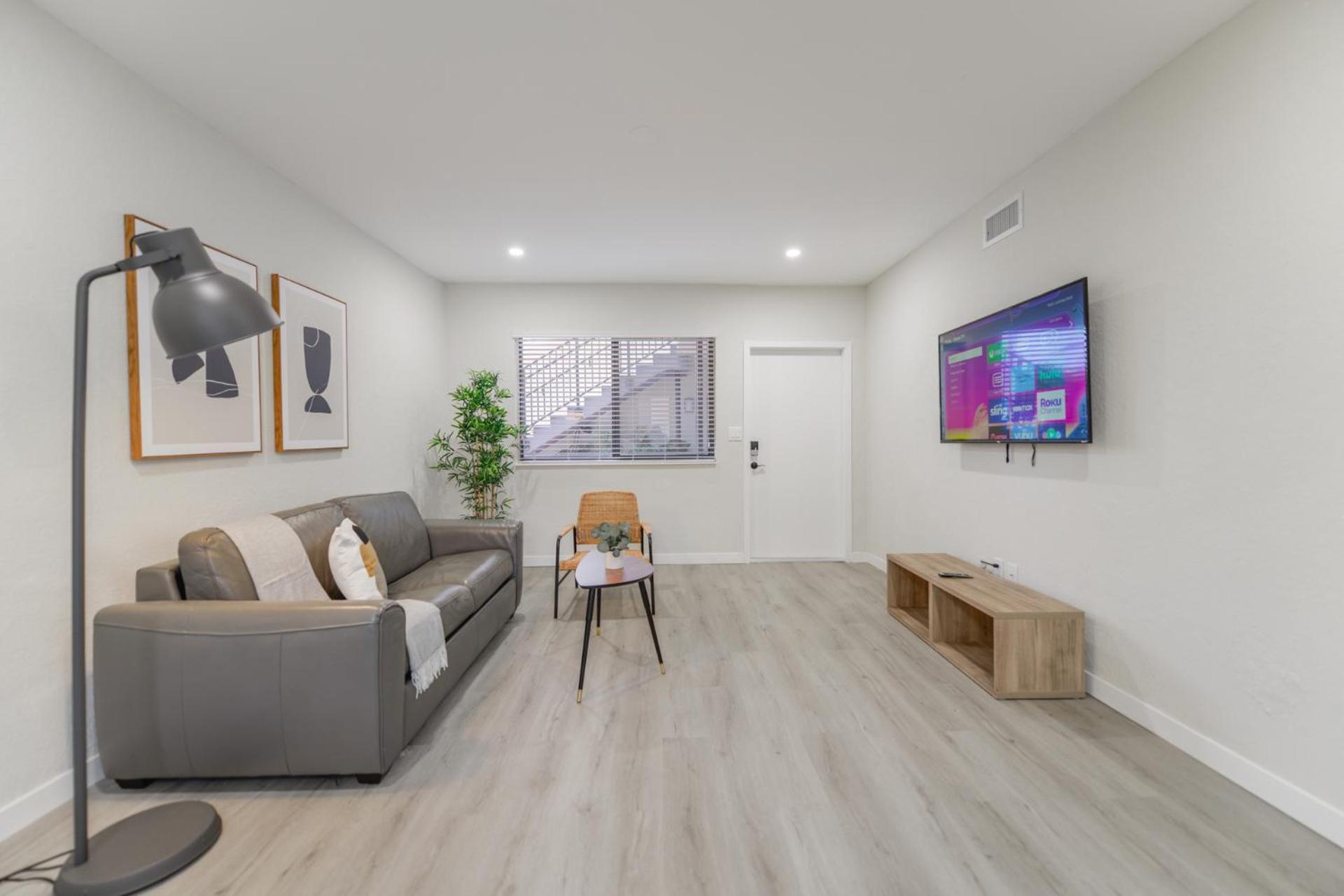 Amazing Experience In Calle Ocho Miami Exterior photo